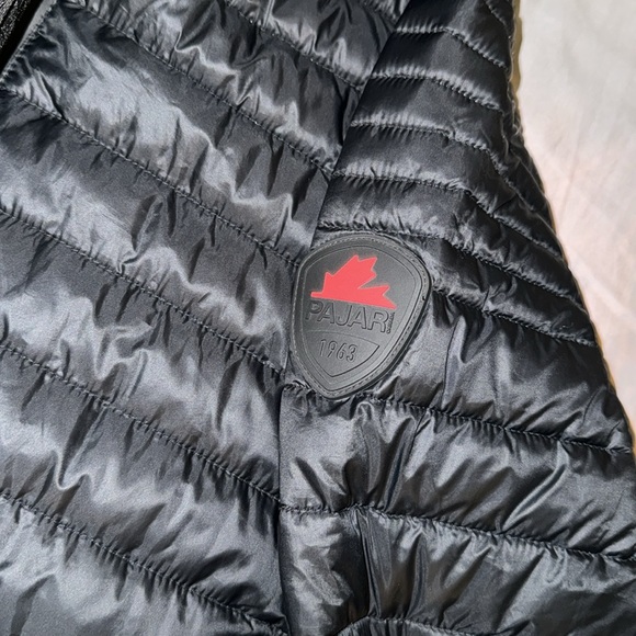 Worn two or three times almost like new, I'm selling it because I have another - Picture 7 of 7